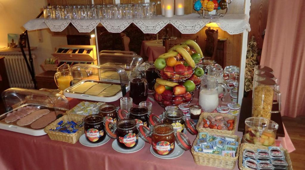 Hotel Simon Ґаутінґ Екстер'єр фото