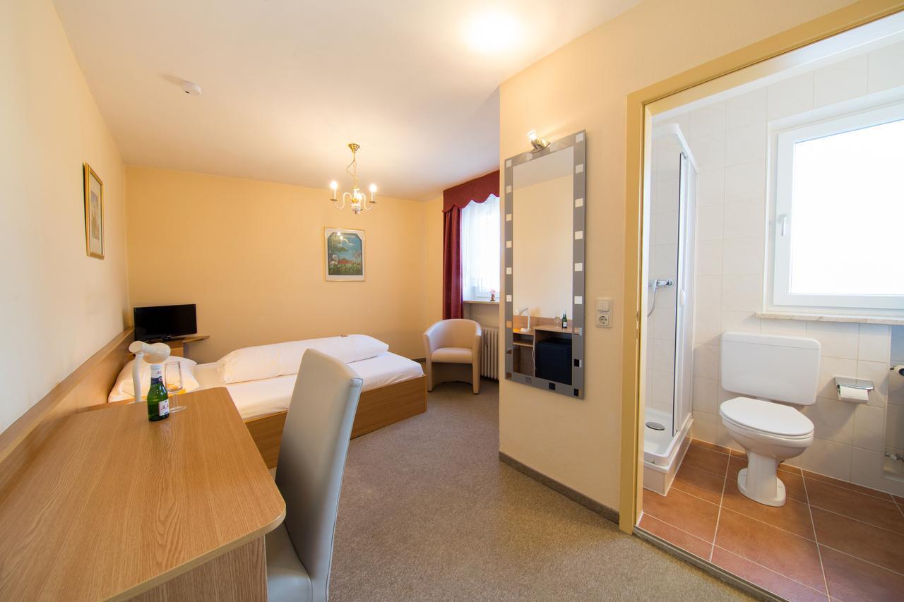 Hotel Simon Ґаутінґ Екстер'єр фото