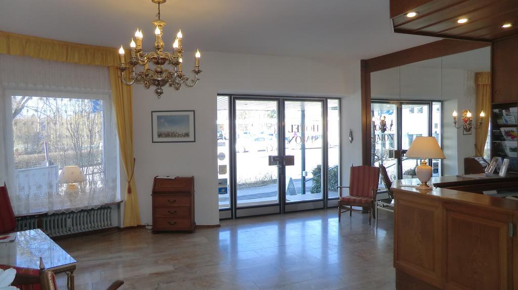 Hotel Simon Ґаутінґ Екстер'єр фото